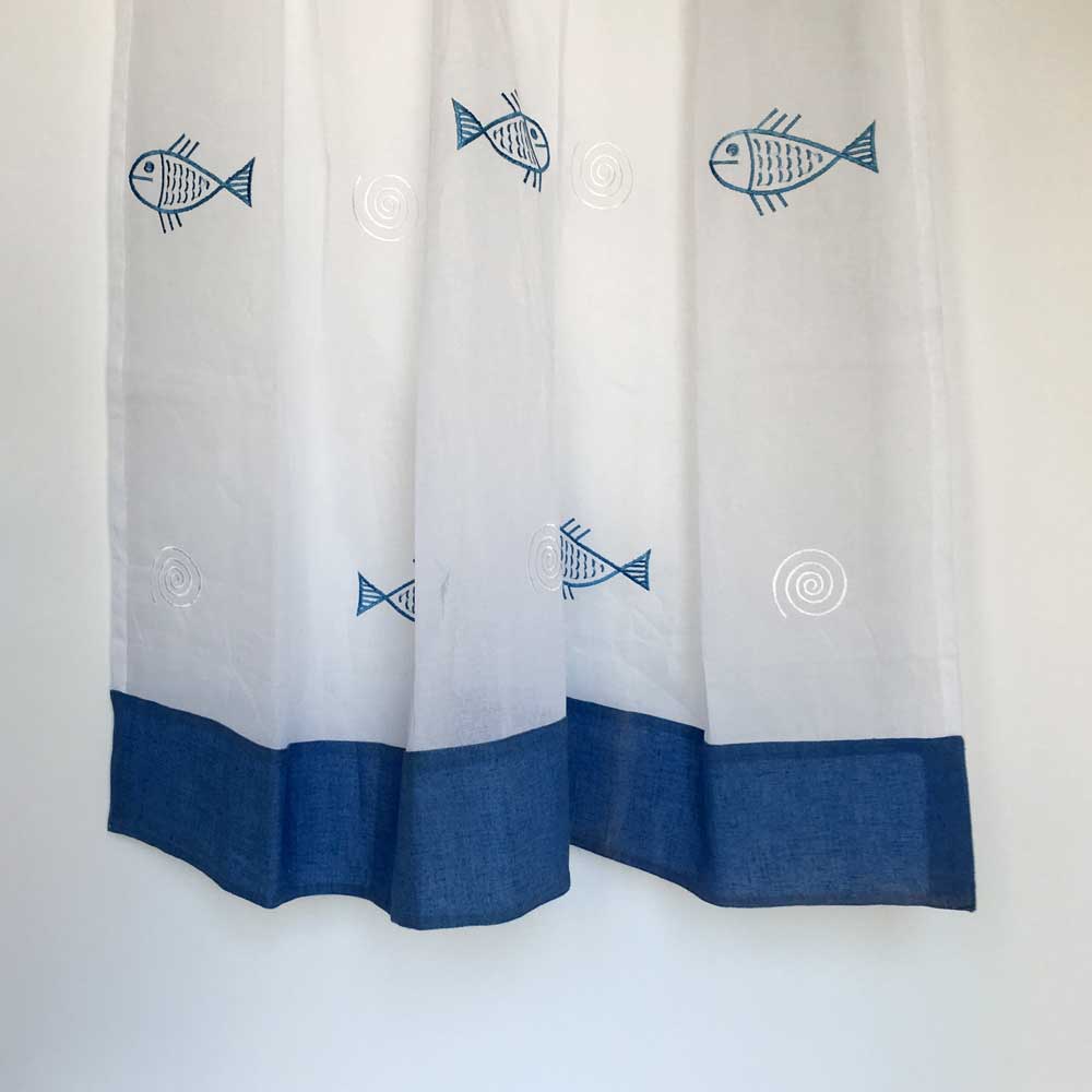 00old   FISH CURTAIN IN ORGANDI