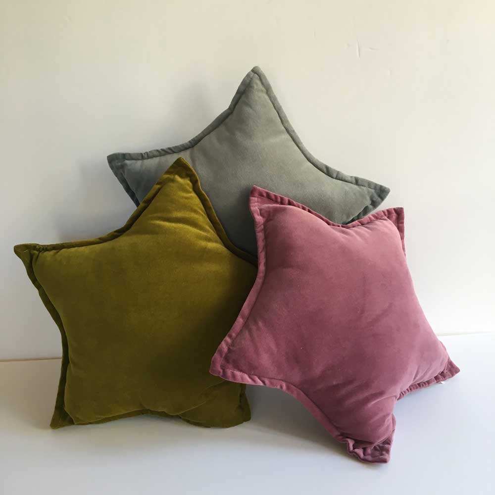 15   STAR VELVET CUSHION BLUE