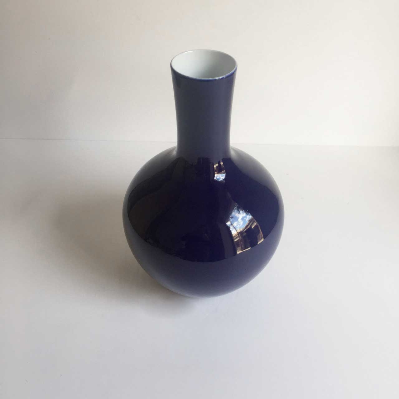 LONK NECK VASE, ROYAL BLUE