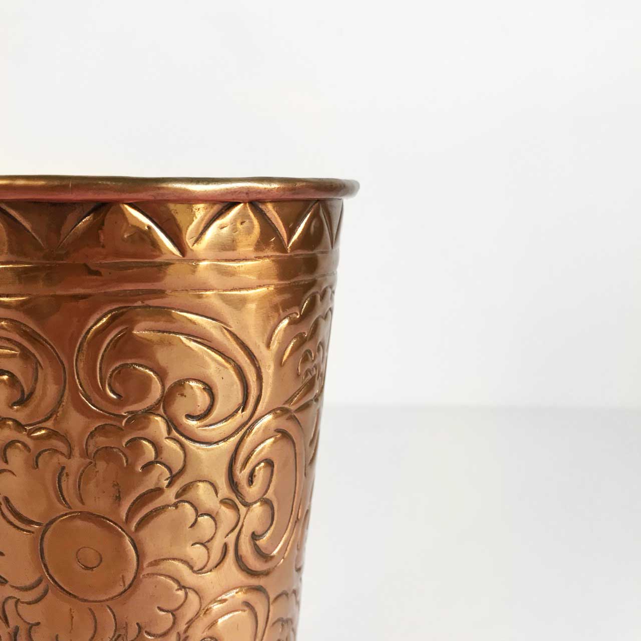 12   HAMMERED BRASS VASE, COPPER