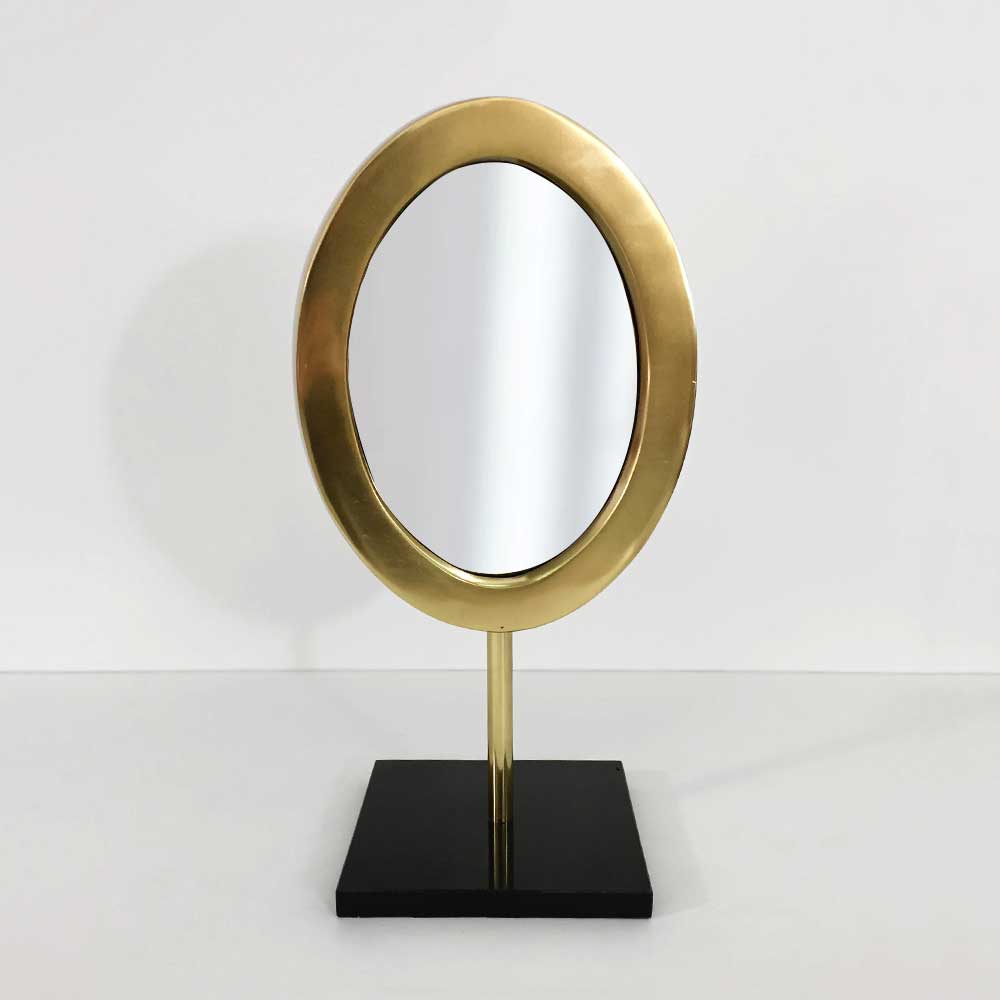 22   OVAL MIRROR