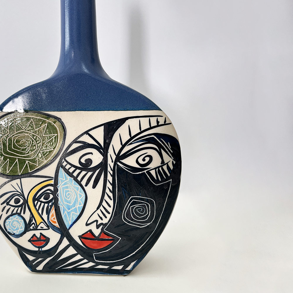    CUBIST ROUND VASE WITH TALL NECK 