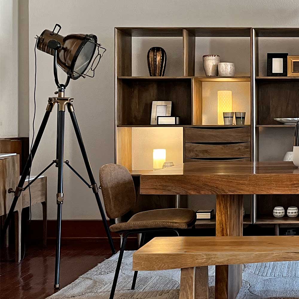 22   CHICAGO TRIPOD FLOOR LAMP