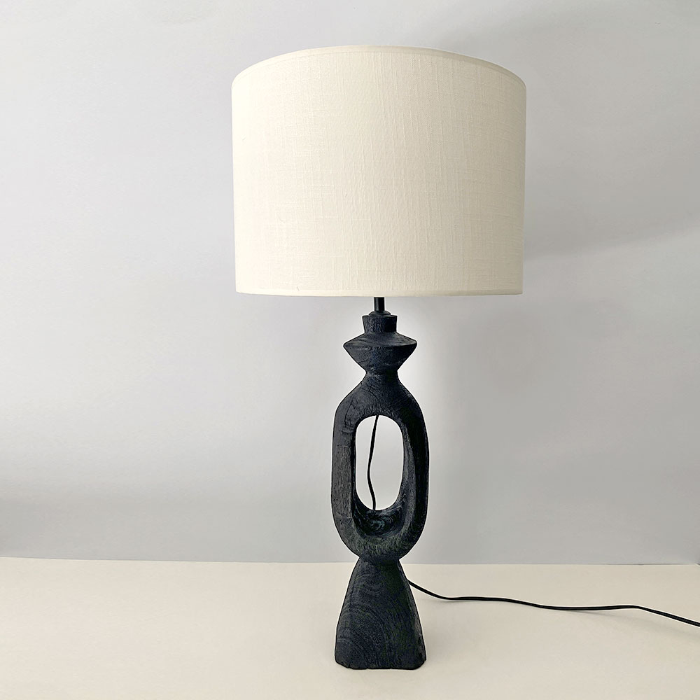    WAKA TABLE LAMP