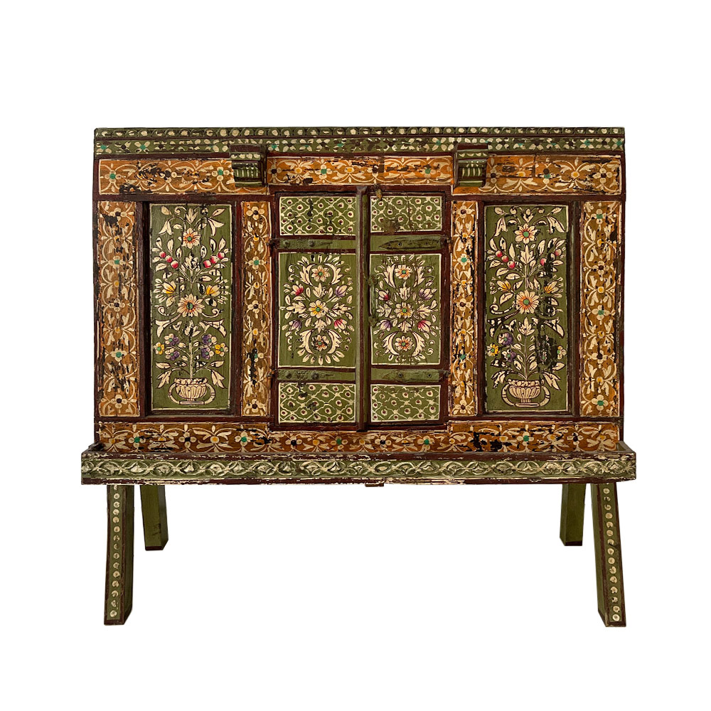    MUGHAL CHEST, MEDIUM