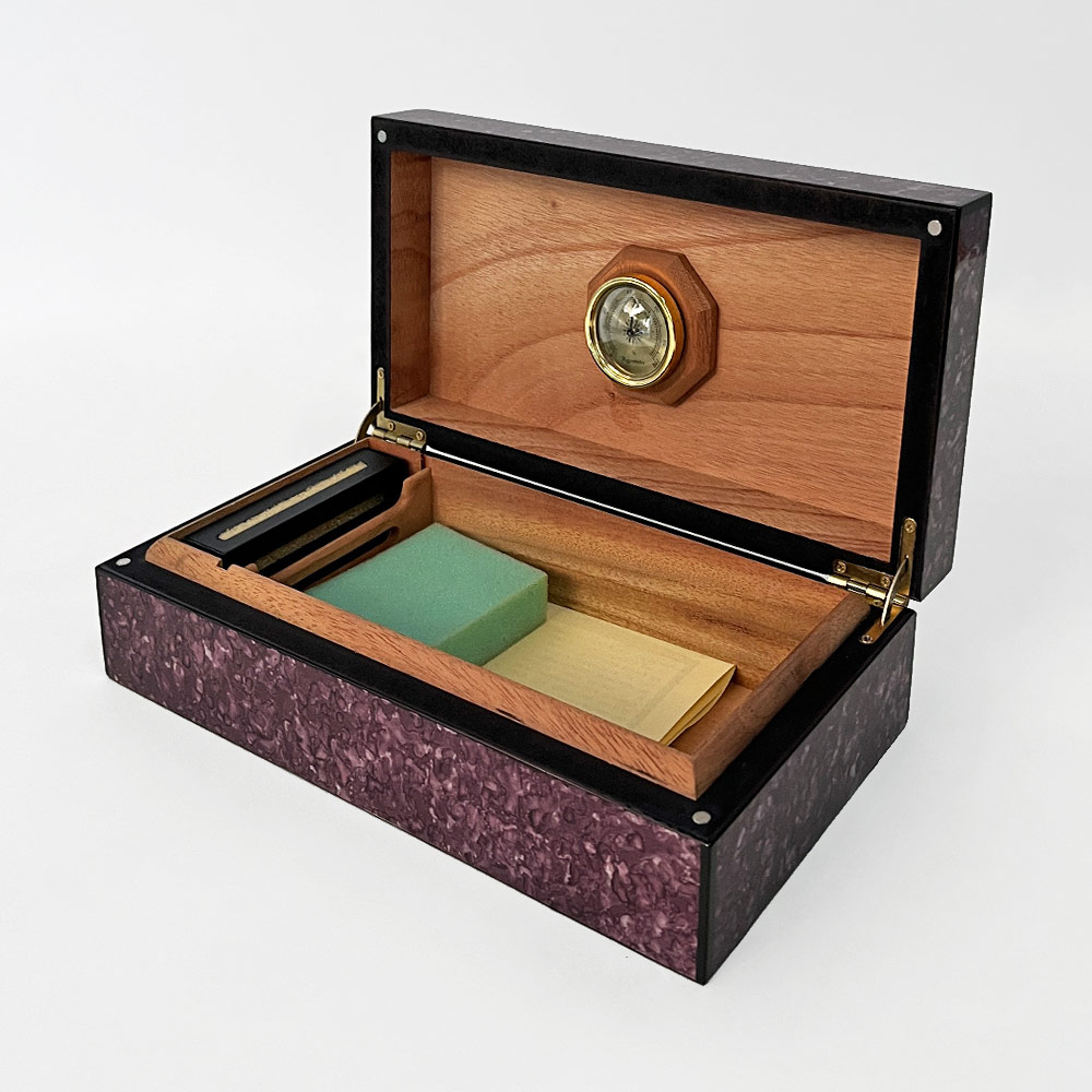    SOLA CIGAR BOX, PURPLE BURL