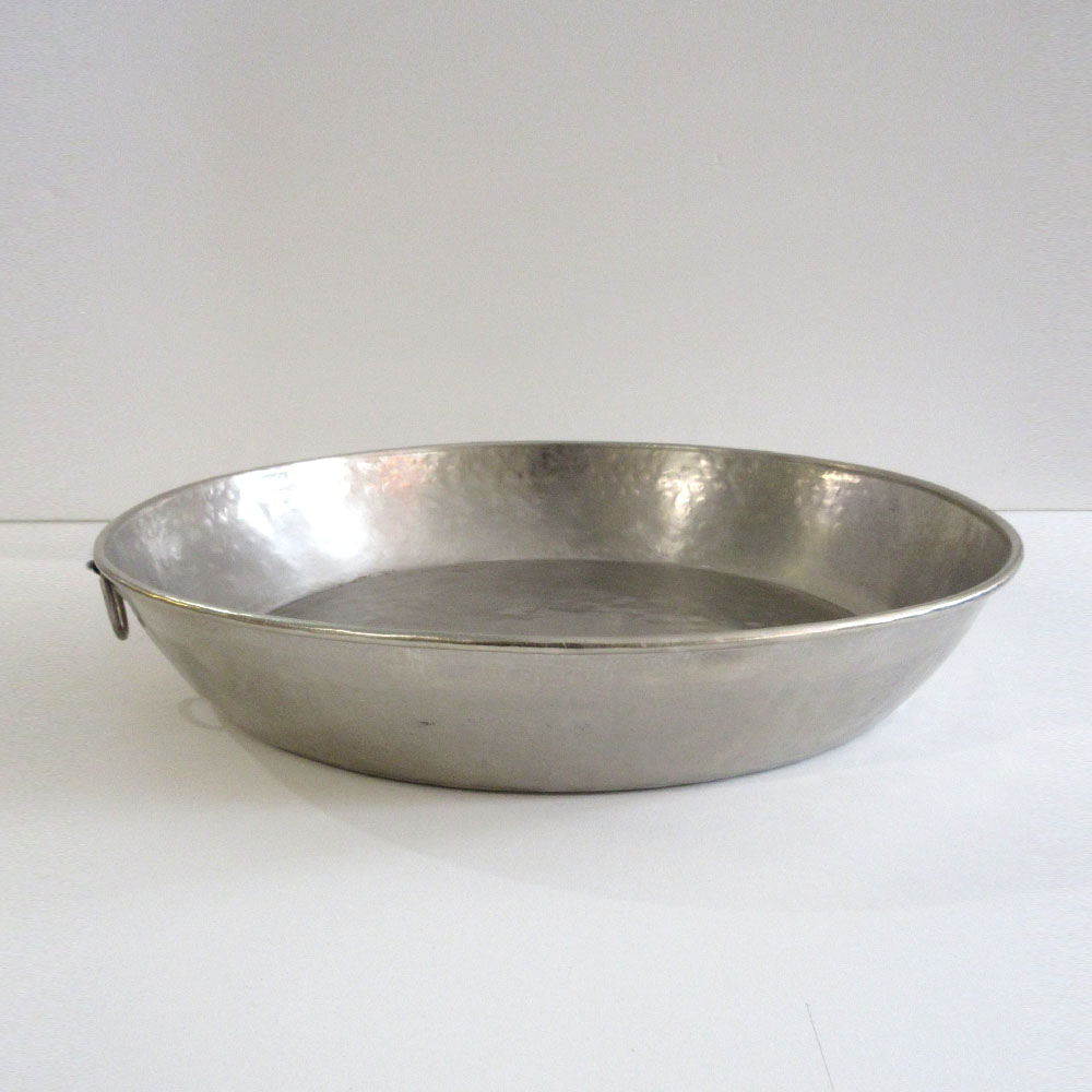 ROUND TRAY