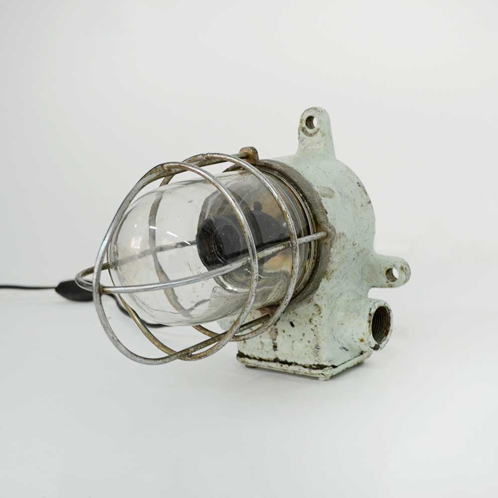 SHIPS BUCKHEAD LAMP