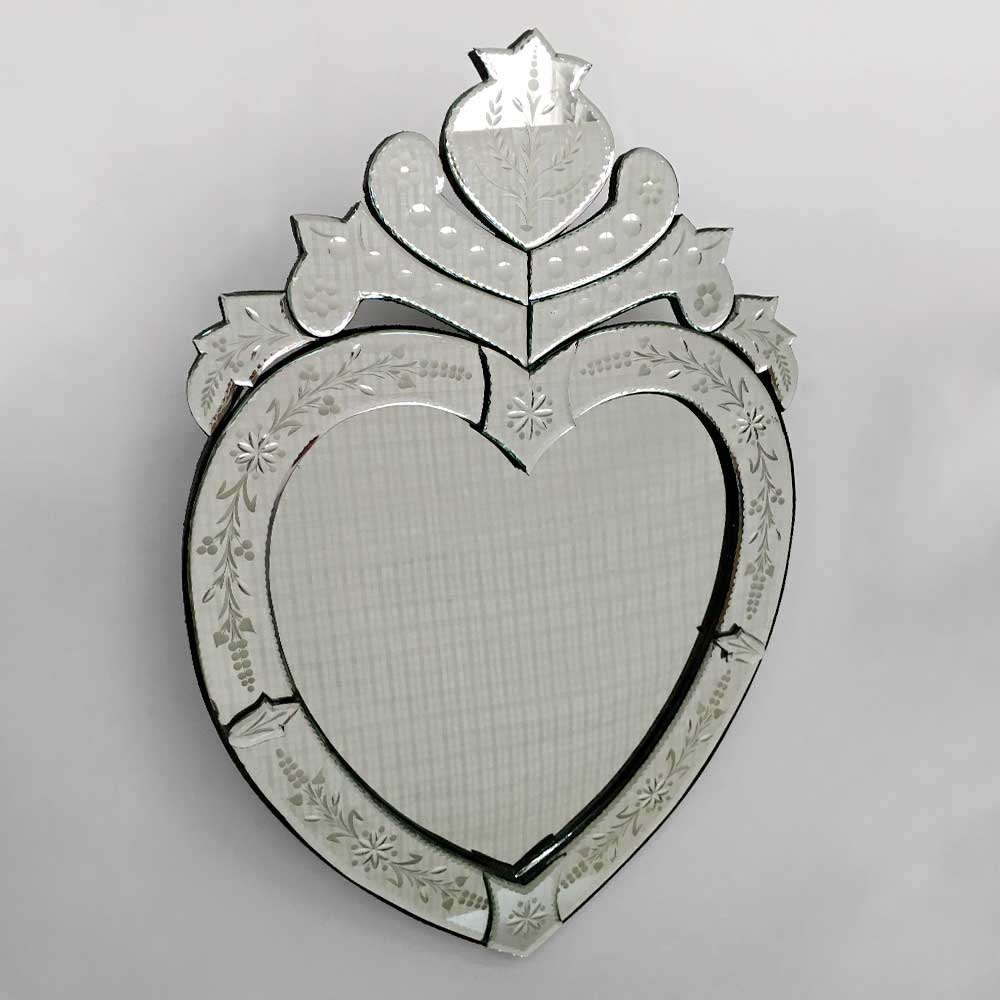 HEART VENETIAN STYLE MIRROR