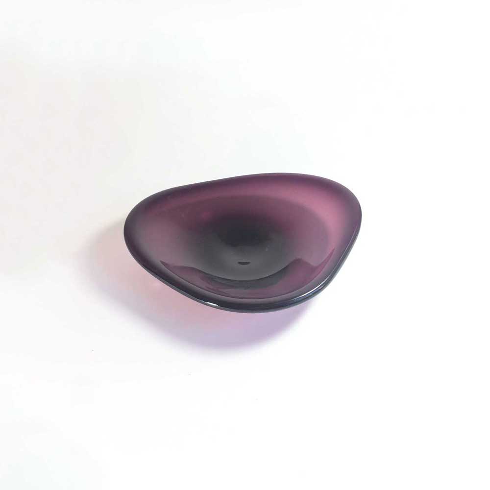 TRIANGULAR PURPLE GLASS DISH