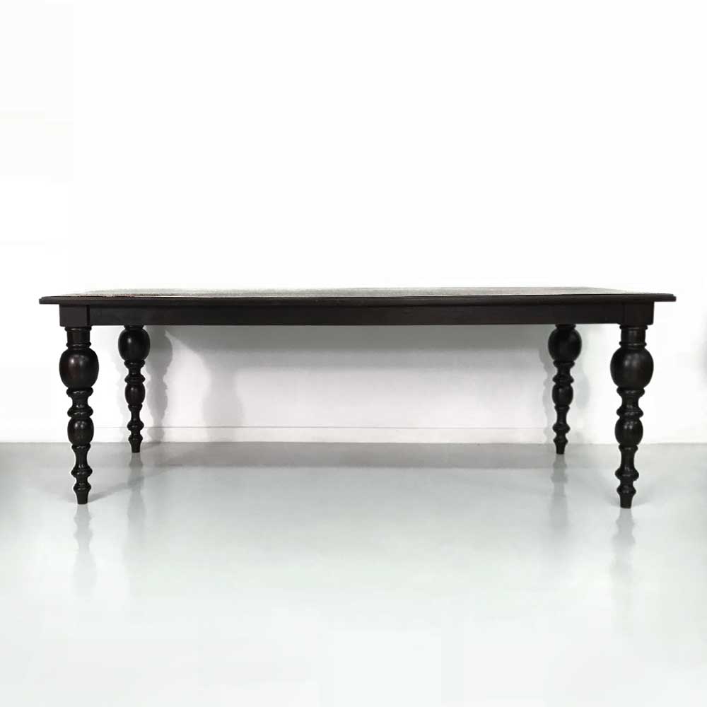 GUSTAF DINING TABLE, BLACK