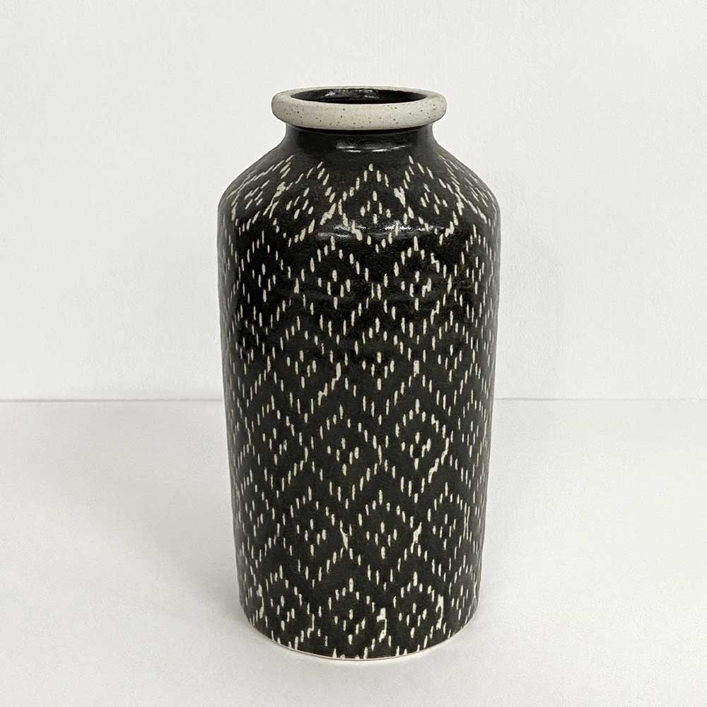 DIAMOND VASE