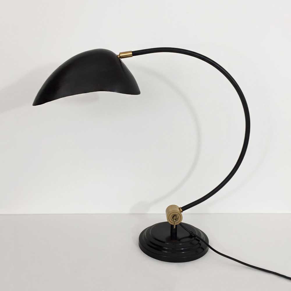 AERO DESK LAMP