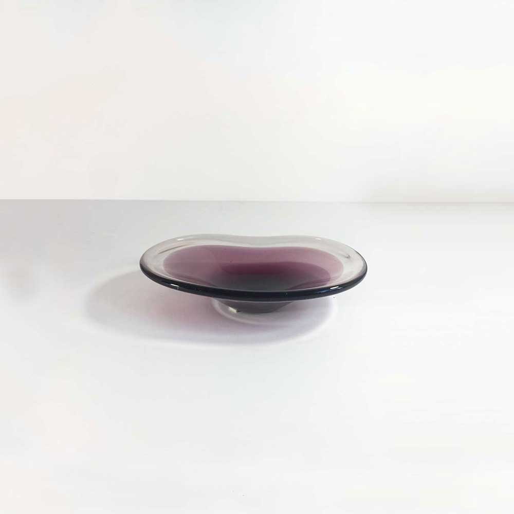 RECTANGULAR PURPLE GLASS DISH